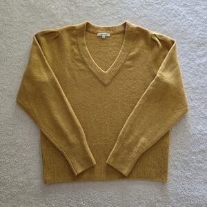Madewell Westgate V-Neck in Cozier Yarn, Women's Medium, GUC - Heather Saffron